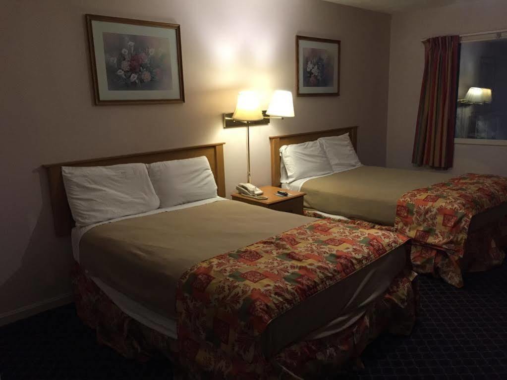 Howard Johnson Florence/ Cincinnati Area Buitenkant foto